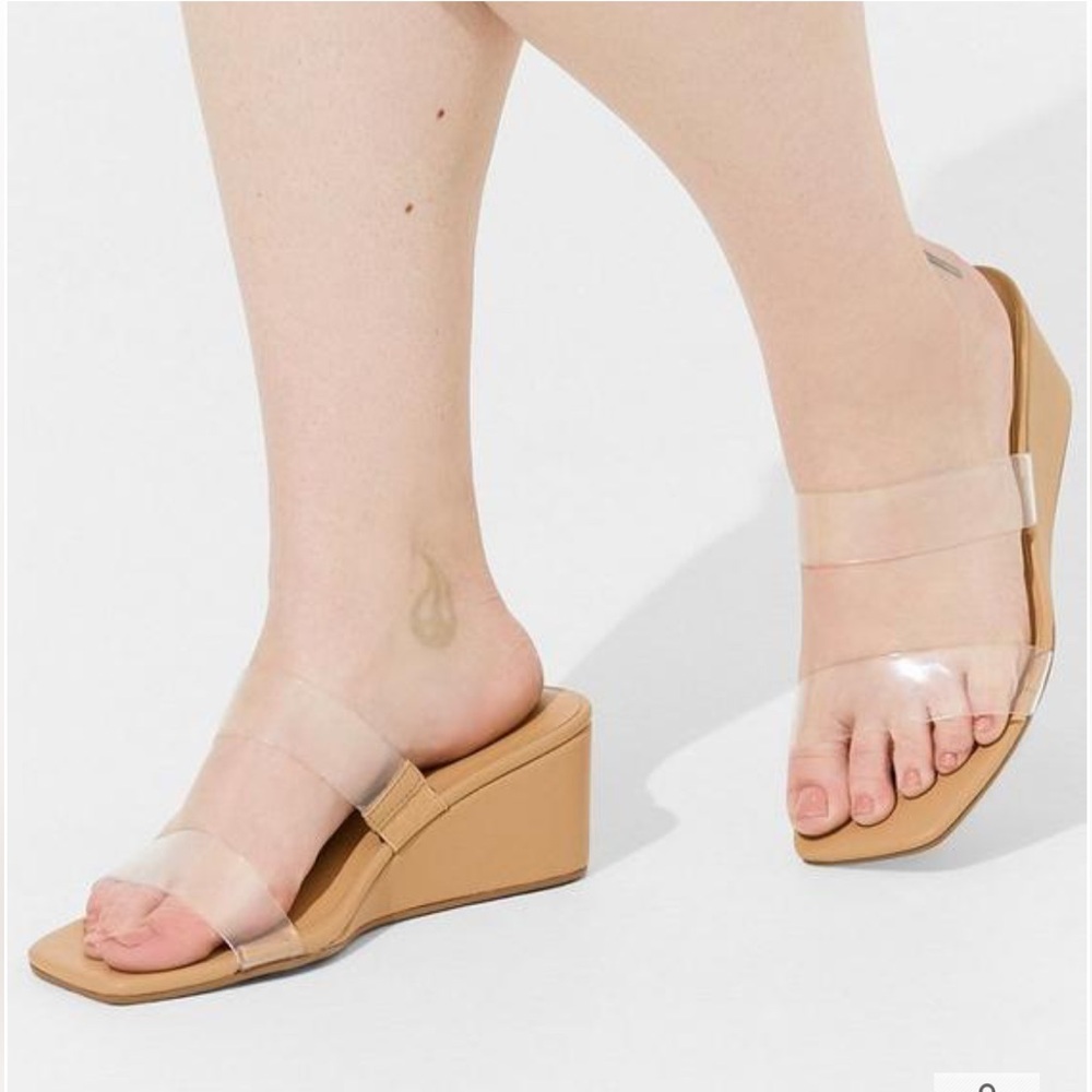 NWT TORRID THIN DOUBLE BAND WEDGE SANDAL WW